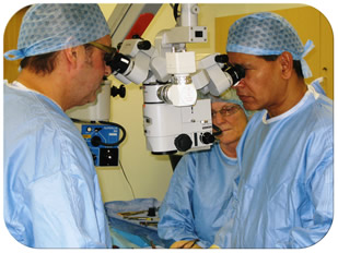 Dr Thakur performing a Vasectomy Reversal